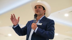 Pop star-turned-Dem candidate's defense of graphic murder video resurfaces in key House race Mackay Accountants